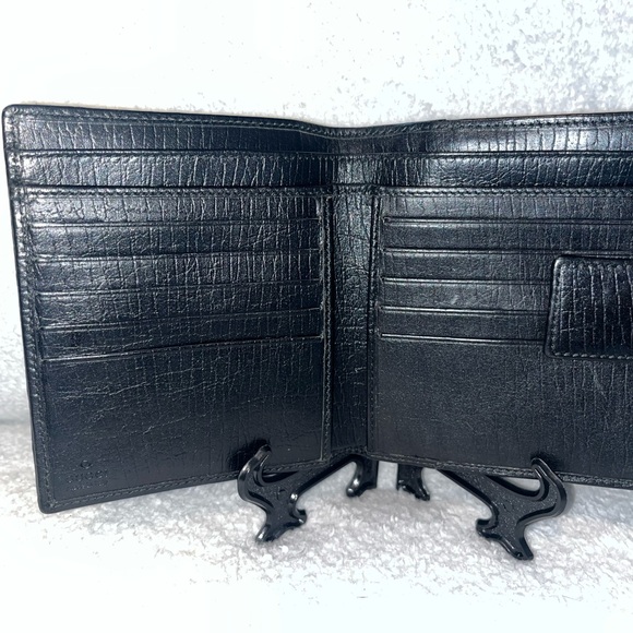 Gucci GG Canvas Bamboo accent Wallet - Picture 4 of 11